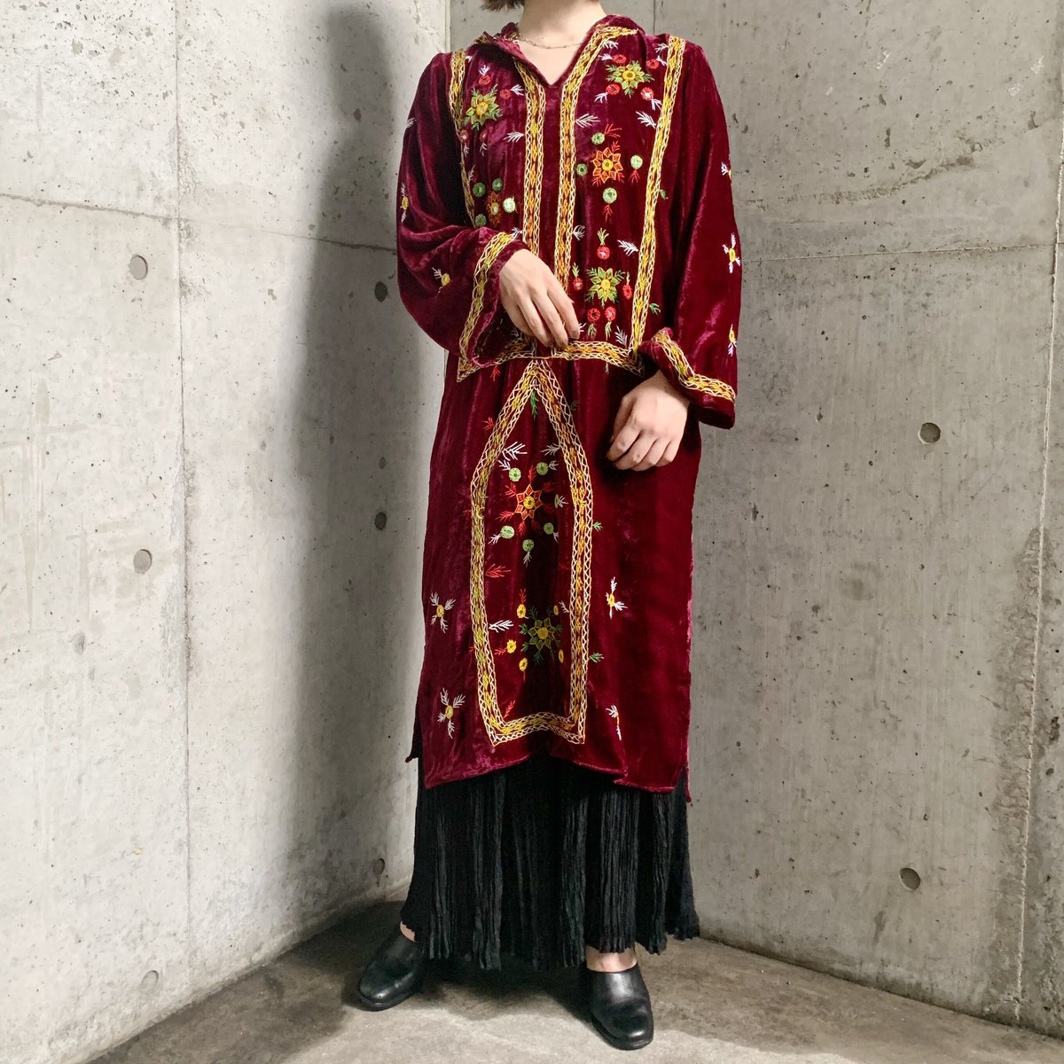値下げ!ジャンティーク購入 アフガニスタン vintage 刺繍ドレス