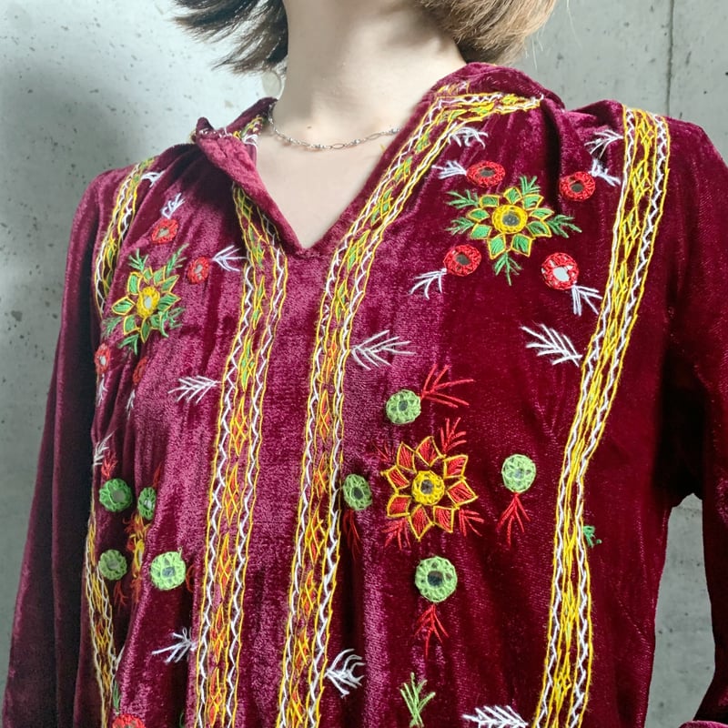 70s vintage deadstock パキスタン刺繍ドレス ワインレッド [7313] ...