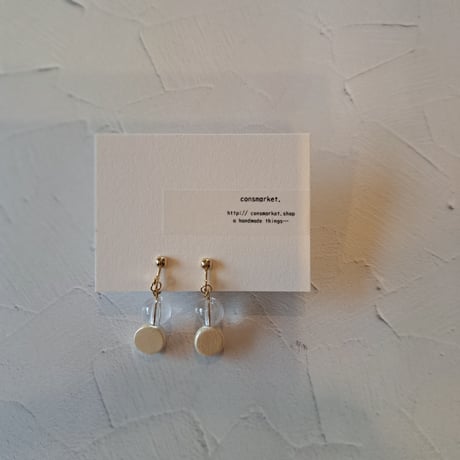 wood　pearl　earring．2000707327477