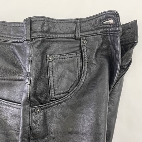 90's～00's unknown Fake Leather Short Pants