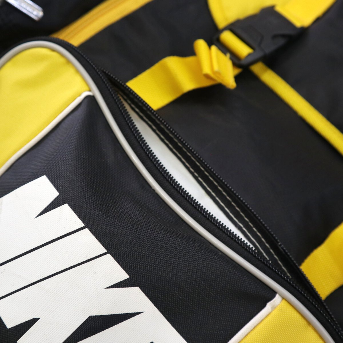 ⚡️90s old Nike backpack Black オールド　ナイキ 2026年最新】nike バックパック 90sの人気アイテム - メルカリ