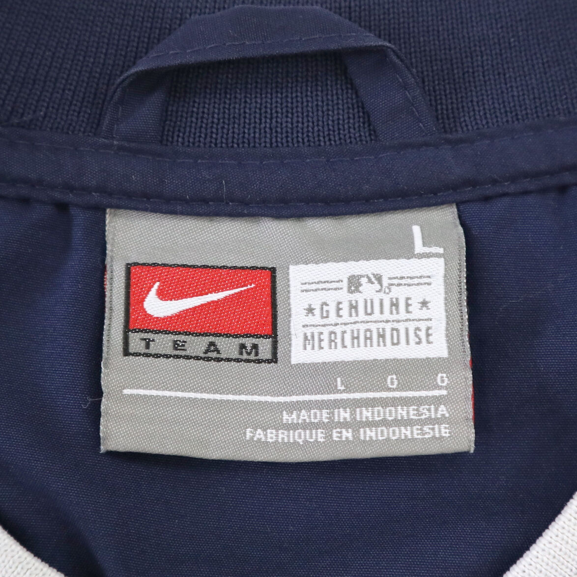NIKE ヤンキース Yankees プルオーバー ナイロン ジャケット ナイキ fit=scale-down,w=1200