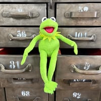 90's Kermit the Frog Plush Doll (about 30㎝) ①