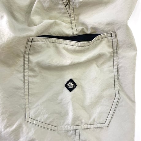 90's NIKE ACG Nylon Cargo Short Pants Mサイズ