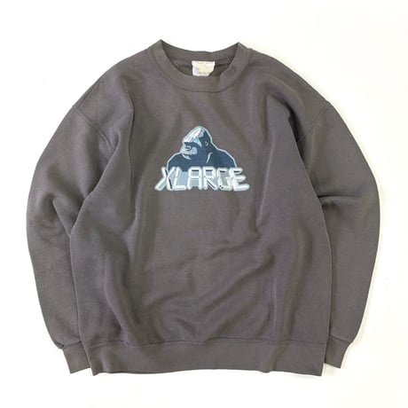 CATEGORY Tops | Daniel