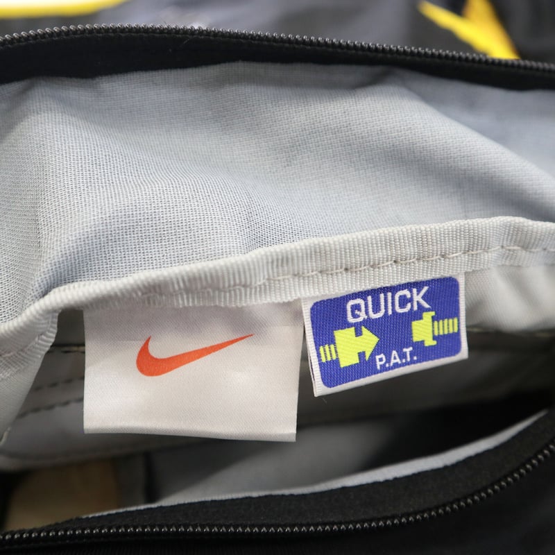 専用！00s archive old NIKE ナイキ 刺繍ロゴ リュック 専用！00s archive old NIKE ナイキ 刺繍ロゴ リュック - メルカリ