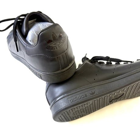 Adidas "All Black" Stan Smith US9.5