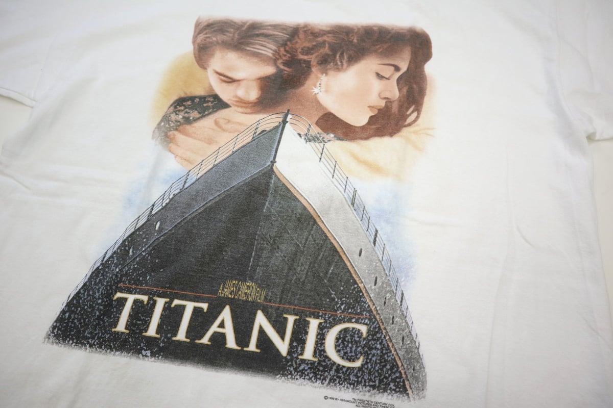 主題歌希少XL Titanic タイタニック 1998年製ヴィンテージ Oneita