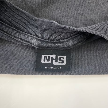 ～00's NHS Independent 両面 プリント ポケット Tシャツ