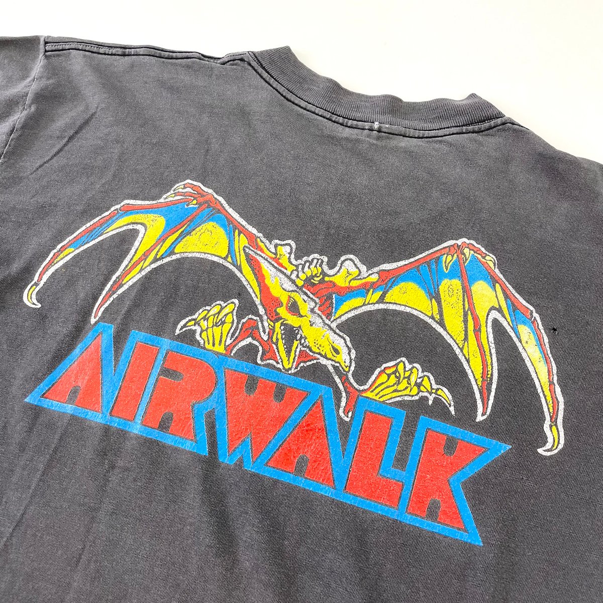 【90s超レア】新品 AIRWALK Tシャツ タグ・ステッカー付　ビックサイズ Black Fade