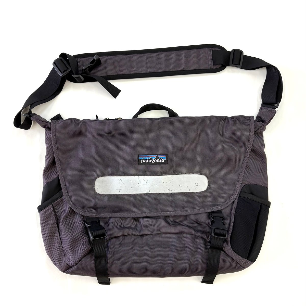 00's Patagonia Half Mass Bag 
