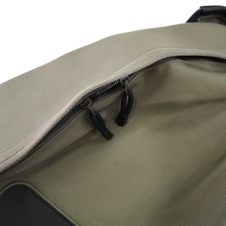 00's Banana Republic One Shoulder Bag