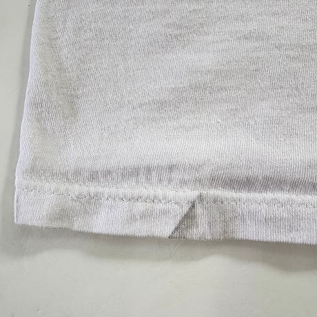 90's Mossimo "両面" Tシャツ (fits XL)