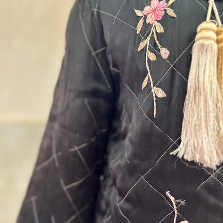 50's～ Chinese Embroidery Quilting Suka Gown