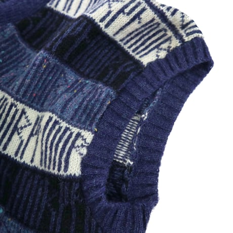 'Big Size' 90's～00's Wool Vest Cardigan SCOTLAND製
