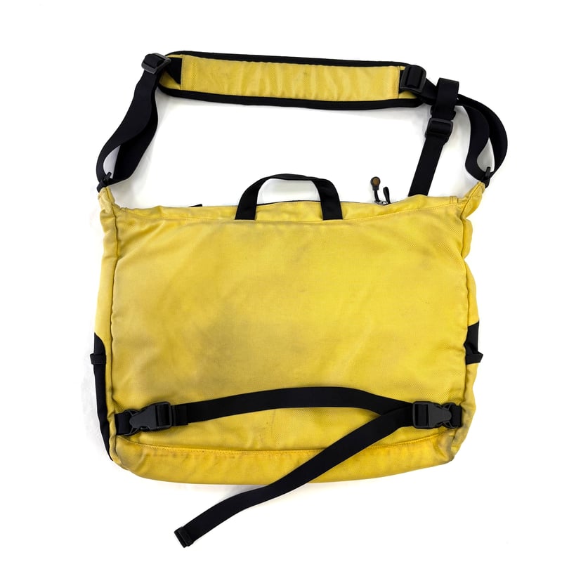 00's Patagonia Half Mass Bag 