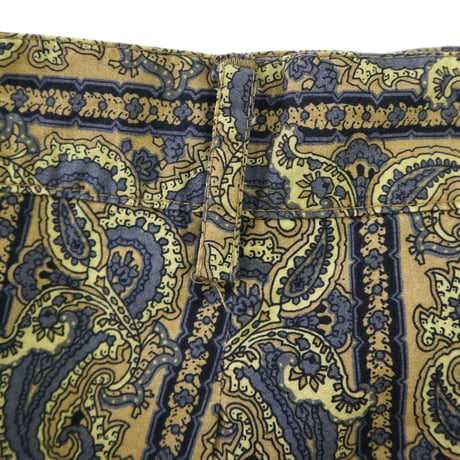90’s OLD GAP "Paisley" Short Pants