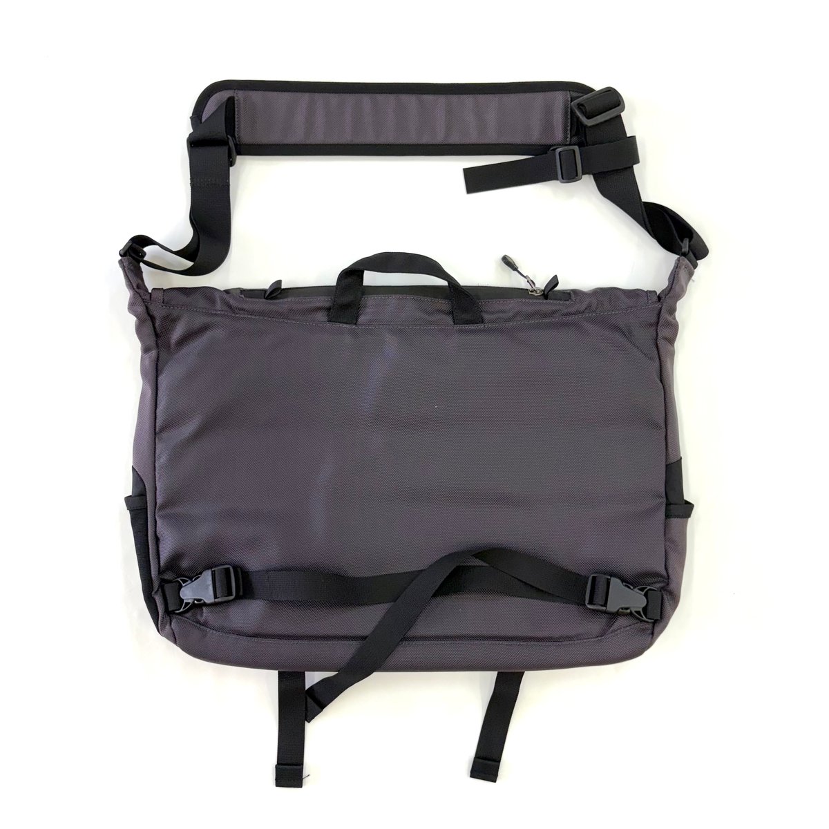 00's Patagonia Half Mass Bag 