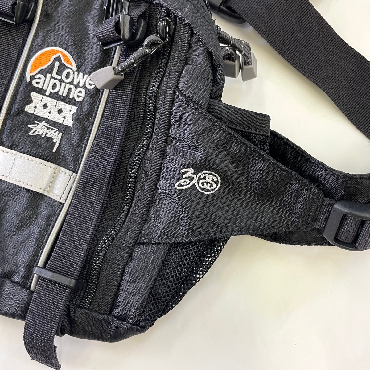 STUSSYステューシーLoweAlpineロウアルパインコラボMAD-LMTD STUSSYステューシーLoweAlpineロウアルパインコラボMAD-LMTD