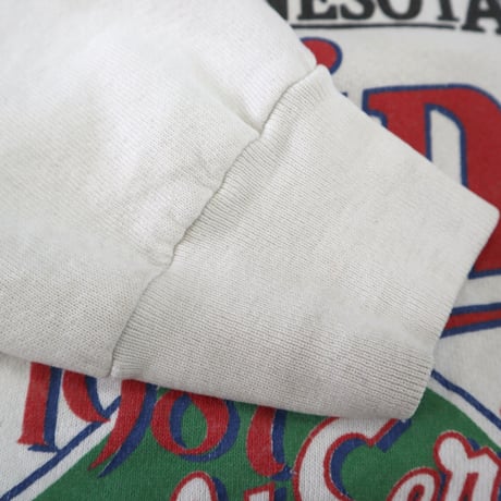 80's Fruit of the loom "Minnesota Twins" Sweat XLサイズ USA製