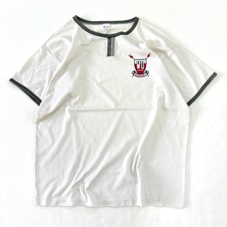 チャンピオンフットボール | STORES