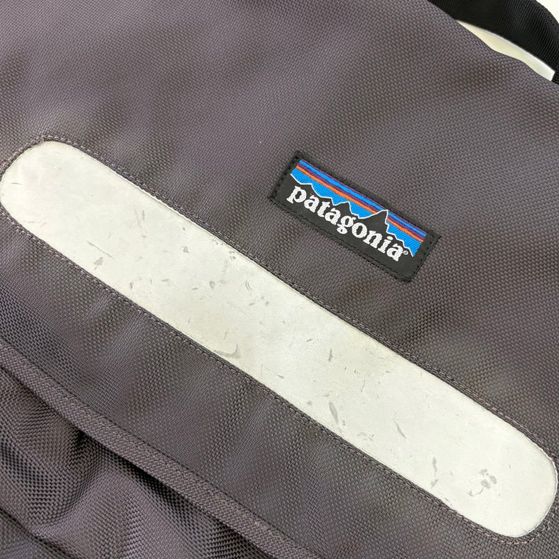 00's Patagonia Half Mass Bag 