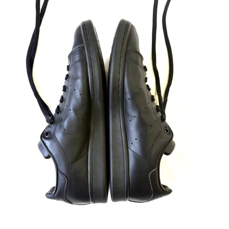 Adidas "All Black" Stan Smith US9.5