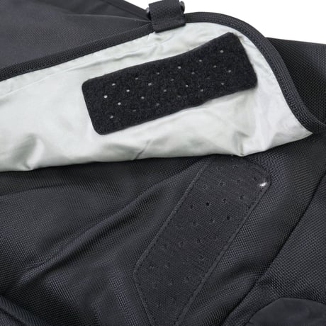 00's Patagonia Critical Mass Bag