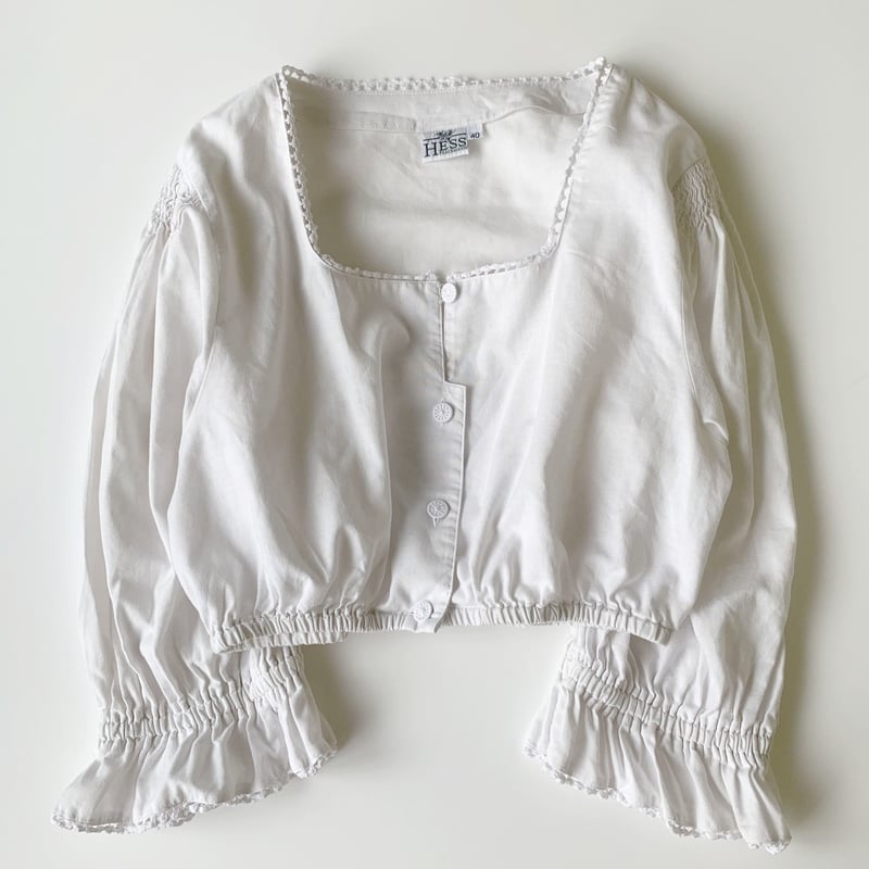 vintage★70s ショート丈チロルブラウス　スモッキング　チロリアン vintage☆70s ショート丈チロルブラウス スモッキング