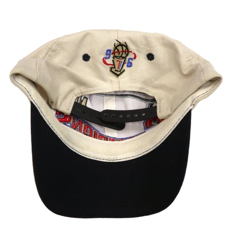 90's OLD CHICAGO BULLS 6-panel Cap TAIWAN製