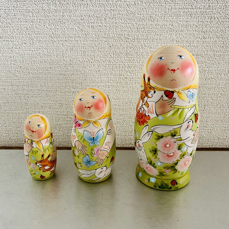 イリーナ・ヴァトゥルーシキナ作マトリョーシカ【春の喜び