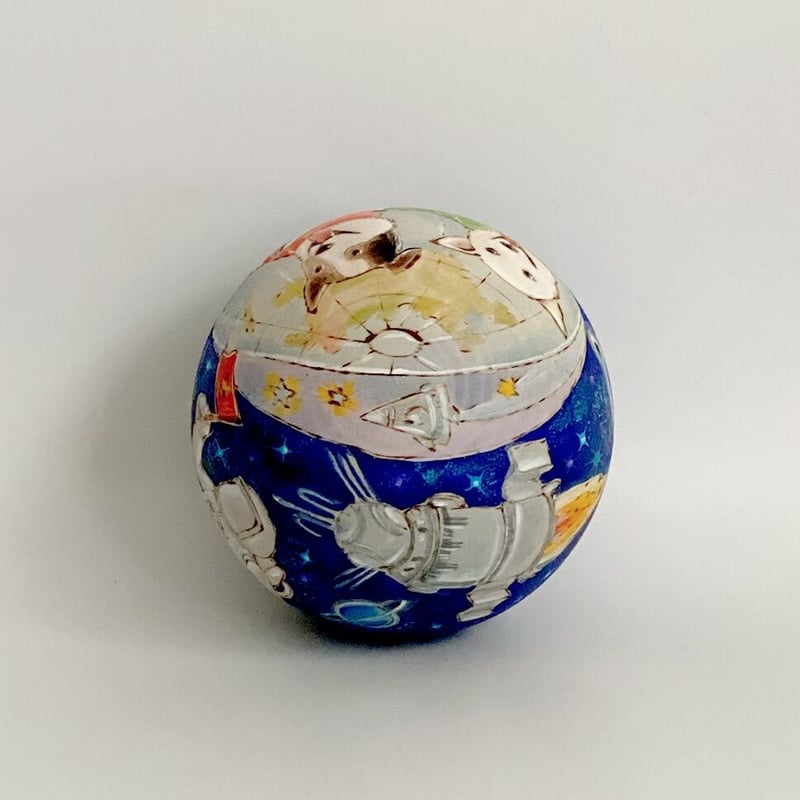 イリーナ・ヴァトゥルーシキナ作 ネヴァリャーシカ玉 ＊宇宙飛行士