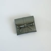 [sou series] リボン ショートウォレット カーキ/ ribbon short wallet khaki