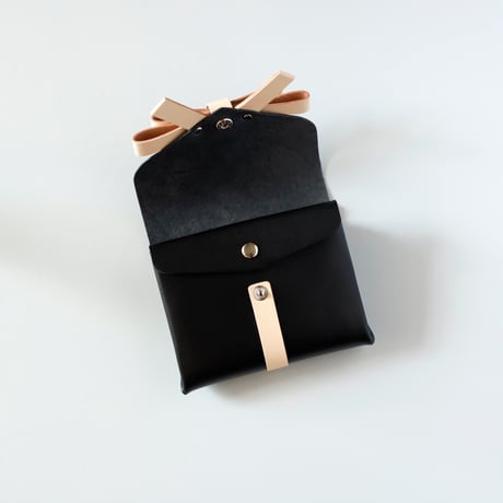 [sou series]  リボン ショートウォレット 黒ｘベージュ/ ribbon short wallet　black x beige