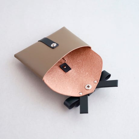 [archive] シワ・スジあり リボンカードケース＃オリーブxD.グリーン / ribbon card case #olive x D.green