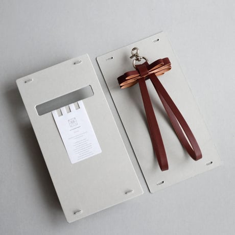 [sou series] リボン ハンドストラップ #レッドブラウン / ribbon hand strap #red brown