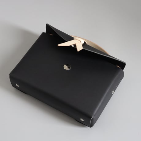 [ ori series]  折り ボックスバッグ スリム＃黒ｘベージュ   / ori box bag slim  #black x beige
