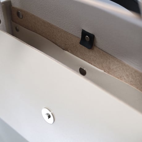 [ ori series]  折り ボックスバッグ スリム＃ベージュｘ 黒  / ori box bag slim  #beige x black
