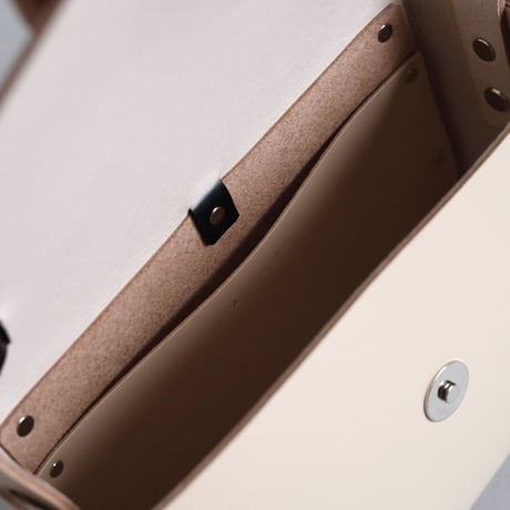 [ ori series]  折りボックスバッグ ミニ ＃ベージュｘ黒  / ori box bag mini  #beige x black