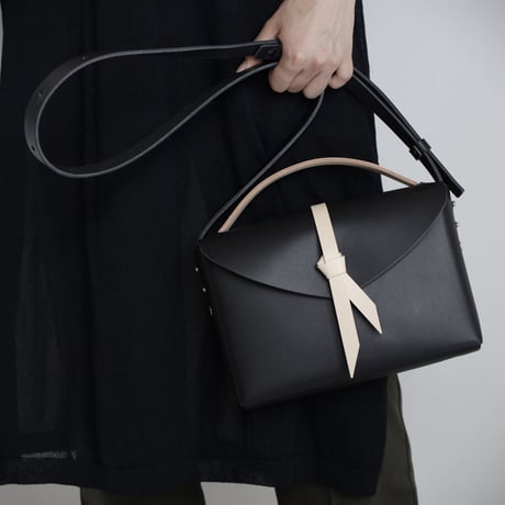 [ ori series]  折り ボックスバッグ スリム＃黒ｘベージュ   / ori box bag slim  #black x beige
