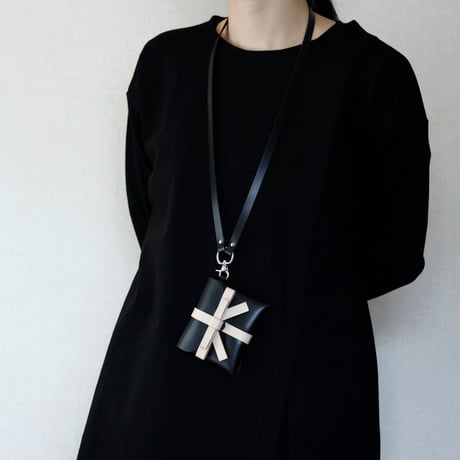 [ sou series] リボン ストラップケース #黒 / ribbon strap case #black