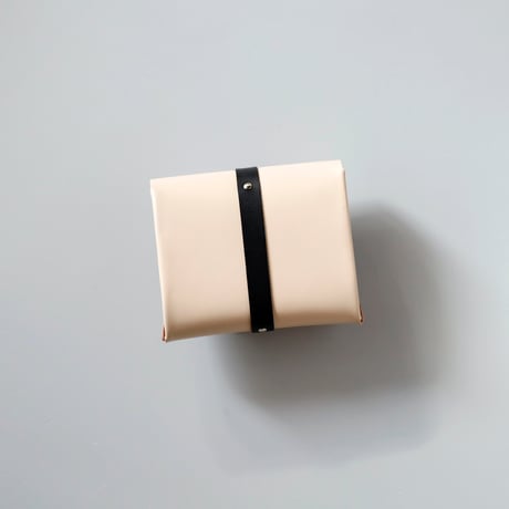 [sou series]  リボン ショートウォレット ベージュx黒/ ribbon short wallet beigexblack