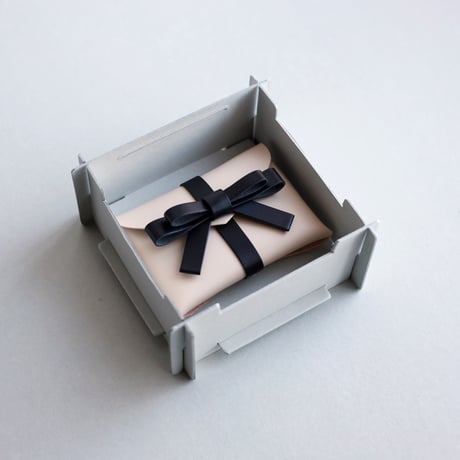 [archive] シワ・スジあり リボンカードケース＃ベージュx黒 / ribbon card case #beige x black