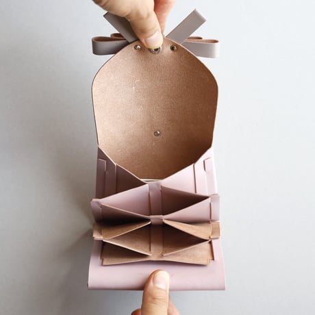 [archive]  シワ・黒点あり リボン ショートウォレット ピンクxグレージュ/ ribbon short wallet #pink x greige