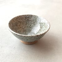 茶碗（指宿砂鉄）