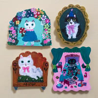 Yumi Kitagishi 　Die-Cut Card 　Set of 4
