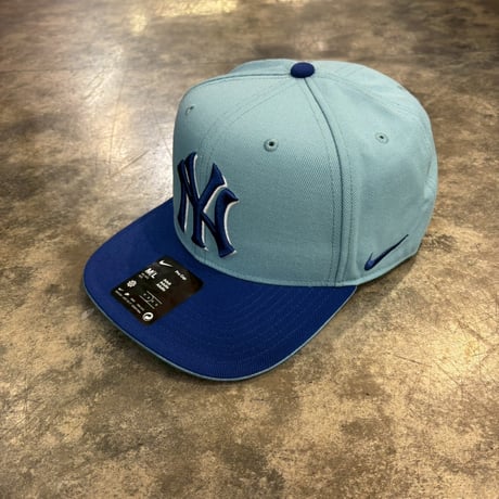 USA買付  NIKE×NEWYORK YANKEES Snapback 　NIKE PRO DEEP Turquoise  N-158