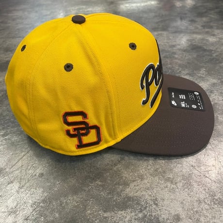 NIKE SanDiego PadresYELLOW/BROWN Cooperstown Collection Snapback DEEP  カーブバイザー N-128