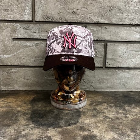 USA買付    New York Yankees  Realtree Camo Brown Visor 9FORTY A-Frame Adjustable Cap　NEWERA -80