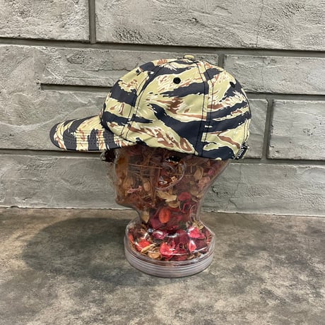 STAPLE design pigeon script twill cap /CAMO SP-01